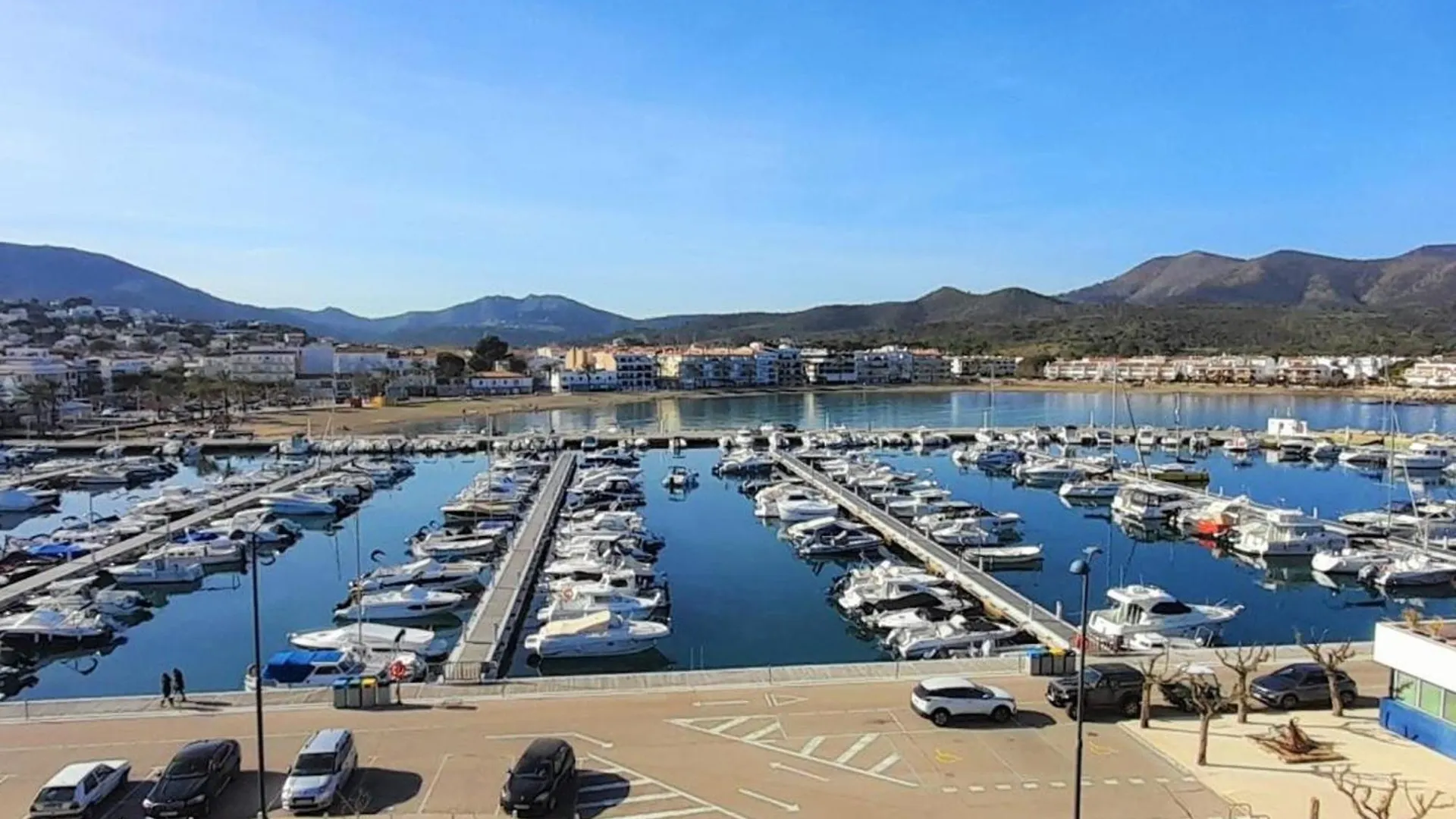 Magnifico Atico Amueblado Con Terraza A 2 Pasos De La Playa - Se Aceptan Mascotas - Es-170-23 Appartement Llança Spanje